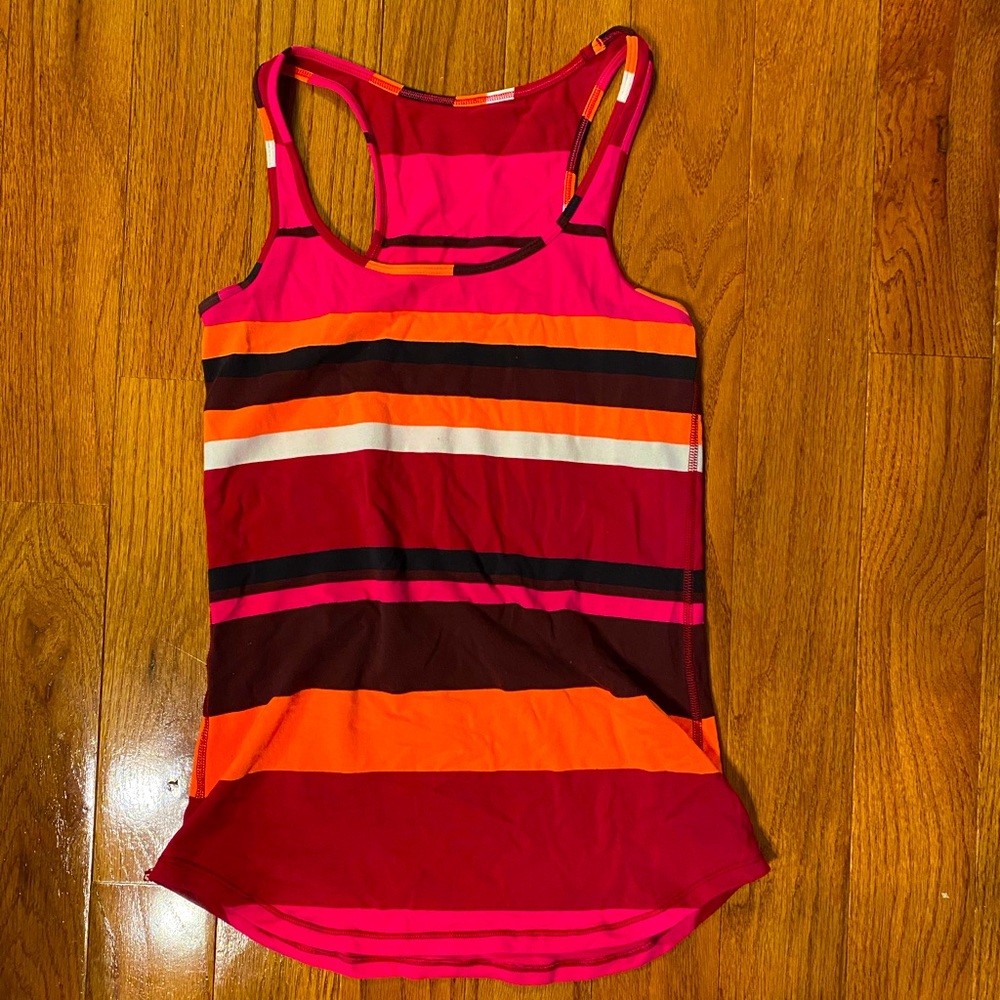 Lululemon tank